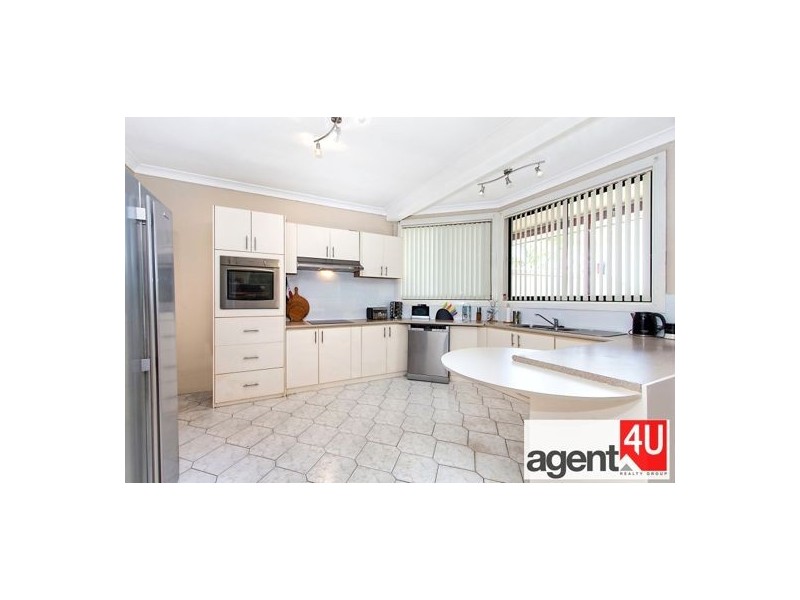 8 Willawa Road, Penrith NSW 2750