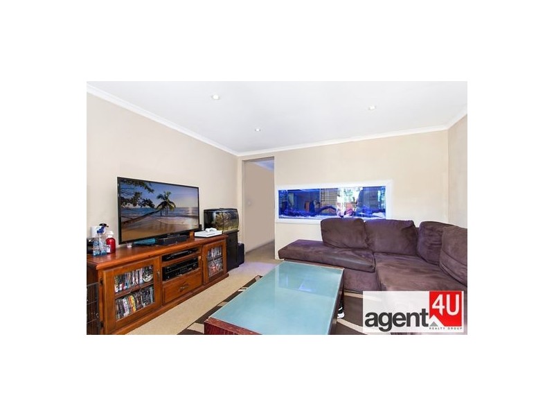 8 Willawa Road, Penrith NSW 2750