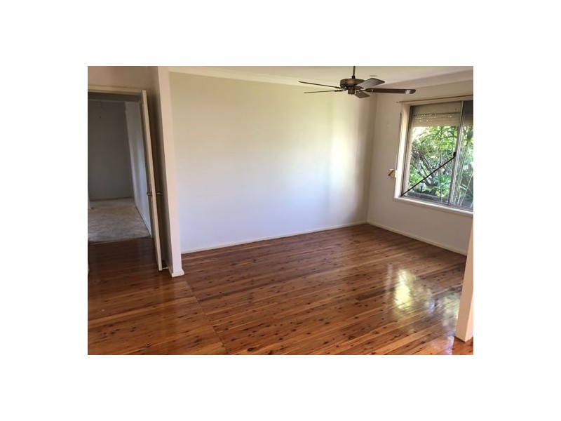 9 Hollier Street, Cambridge Park NSW 2747