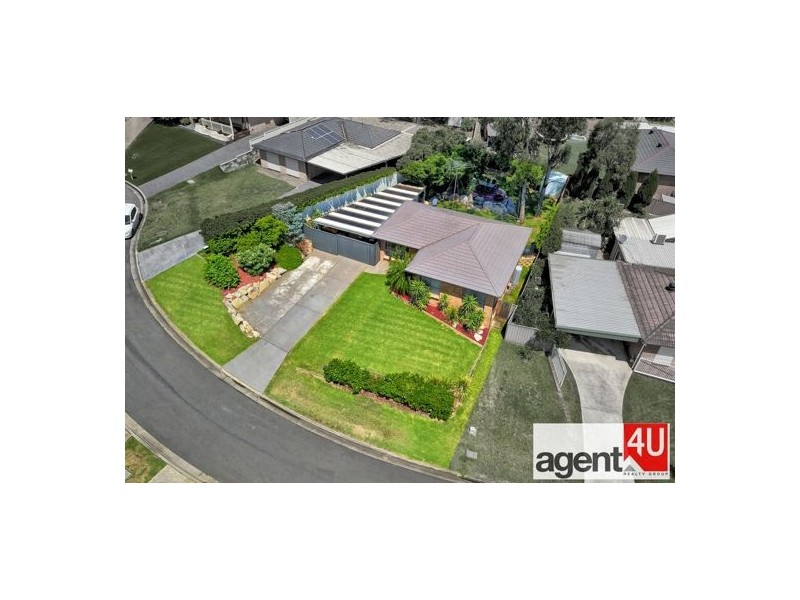 11 Eiger Place, Cranebrook NSW 2749