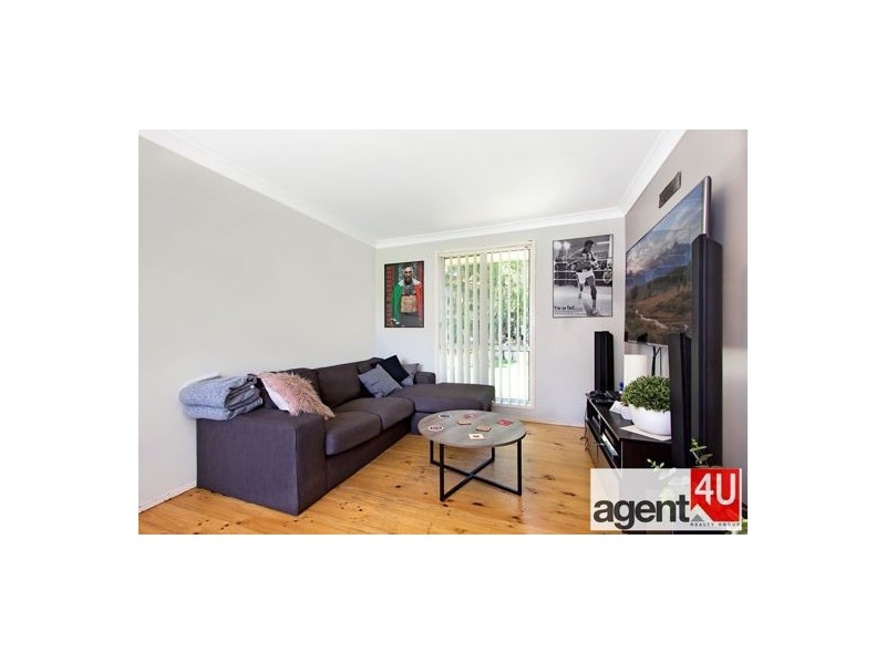 11 Eiger Place, Cranebrook NSW 2749