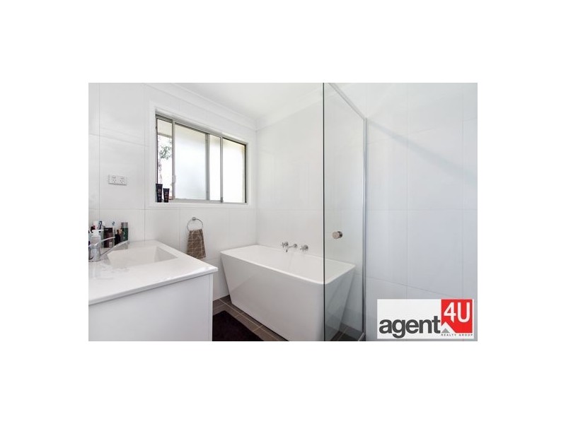 11 Eiger Place, Cranebrook NSW 2749