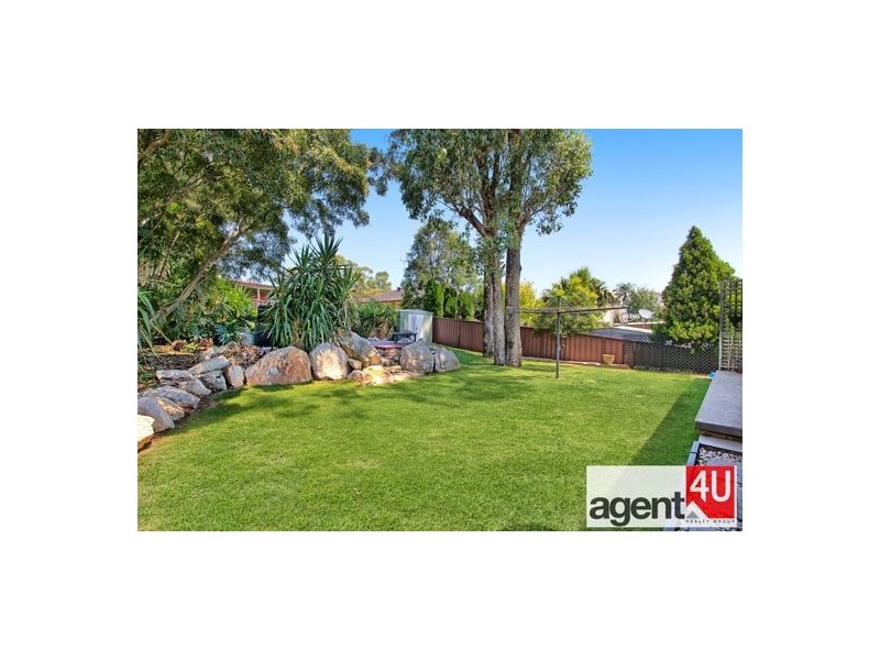 11 Eiger Place, Cranebrook NSW 2749