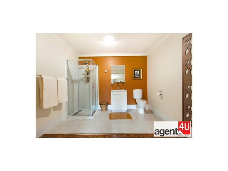 7 Fairways Avenue, Leonay NSW 2750