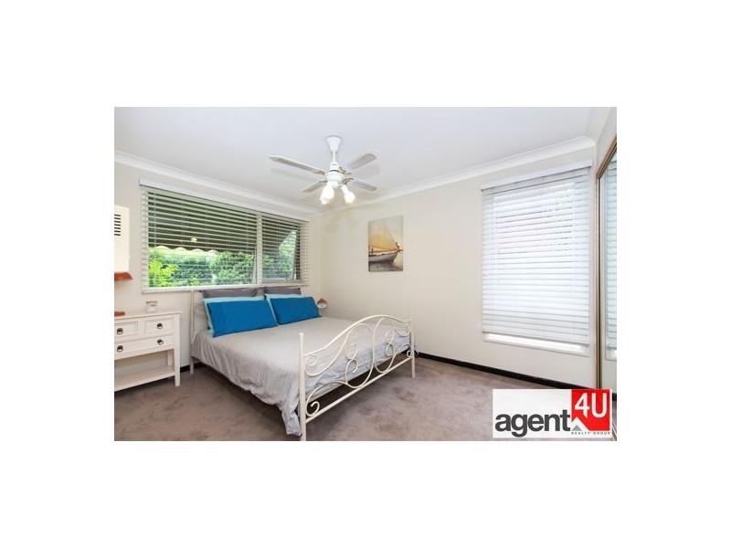 7 Fairways Avenue, Leonay NSW 2750