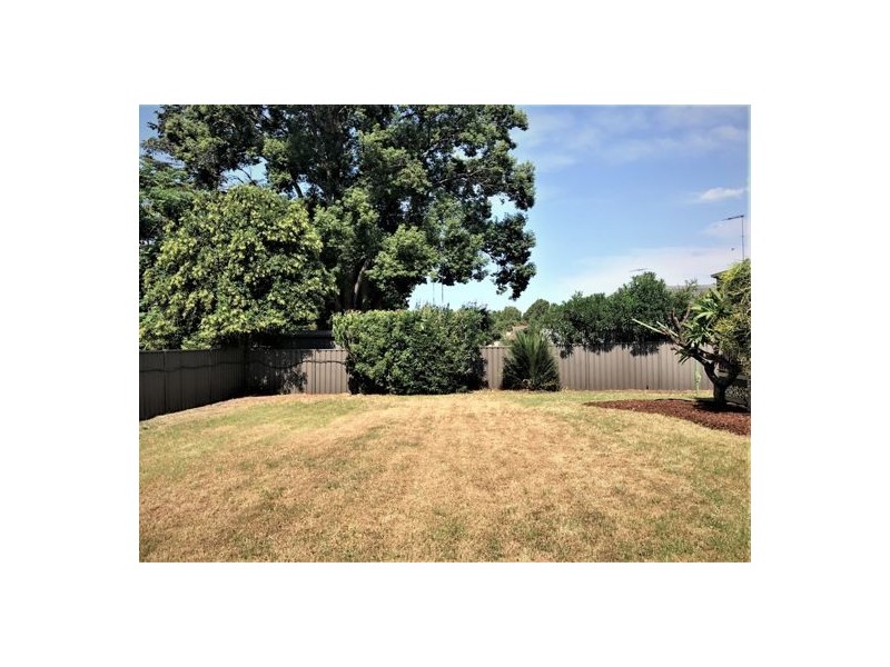 7 Fairways Avenue, Leonay NSW 2750