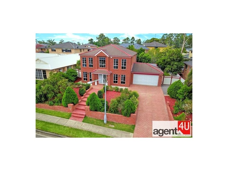 8 Middleton Avenue, Cranebrook NSW 2749