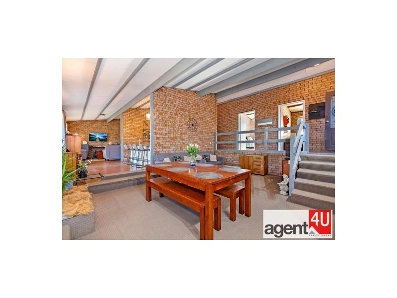 28 Holmegate Crescent,, Cranebrook NSW 2749