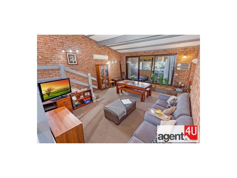 28 Holmegate Crescent,, Cranebrook NSW 2749