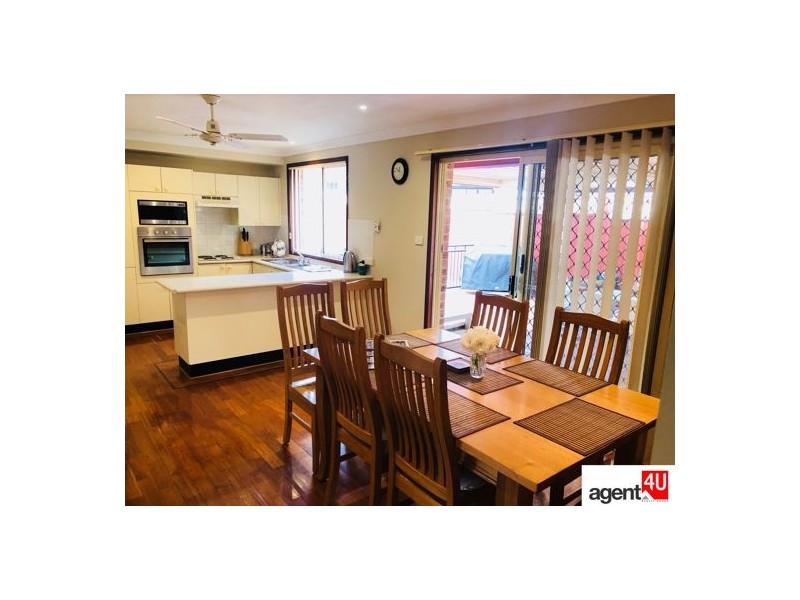 38 Barker Street, Cambridge Park NSW 2747