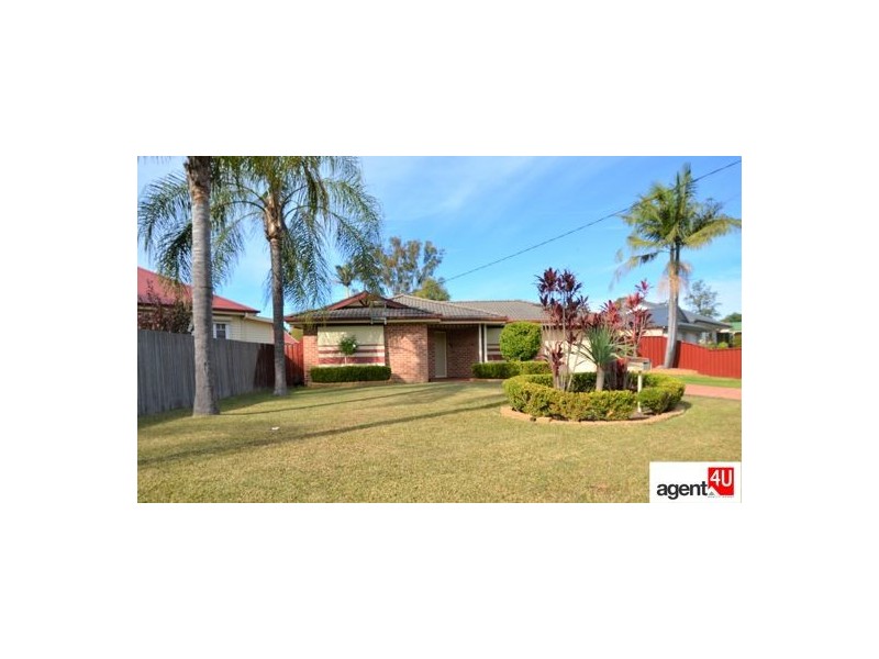 38 Barker Street, Cambridge Park NSW 2747