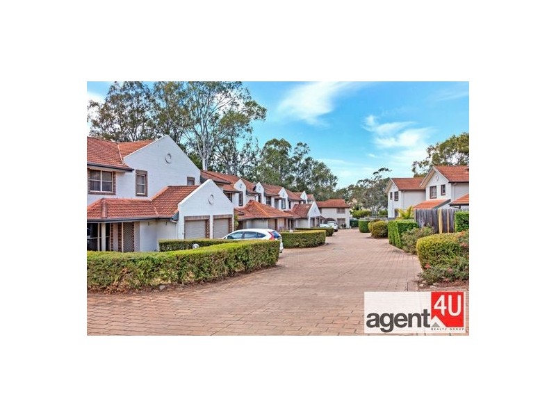 15/380 Glenmore Parkway, Glenmore Park NSW 2745