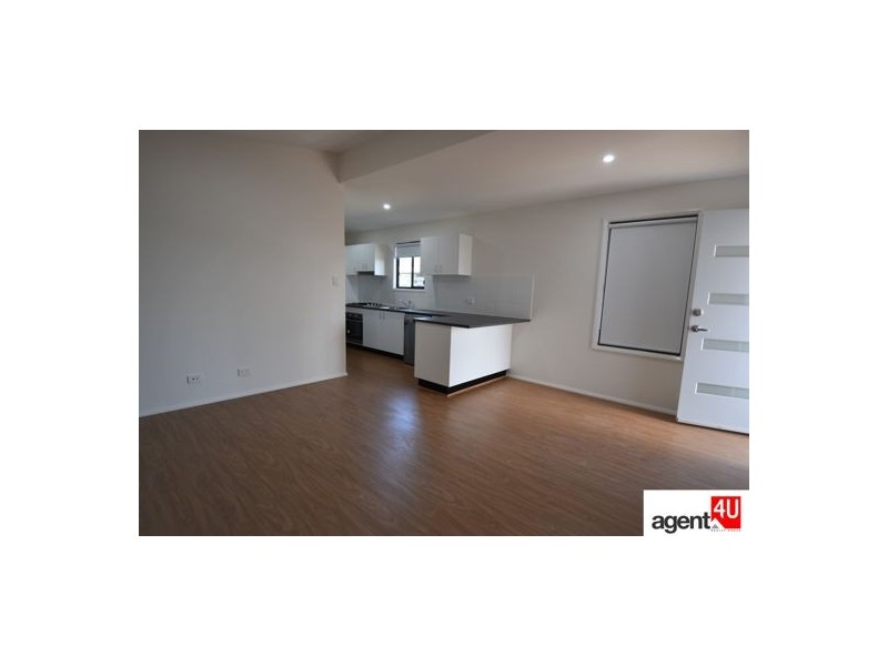 8A Inglis Ave, St Marys NSW 2760