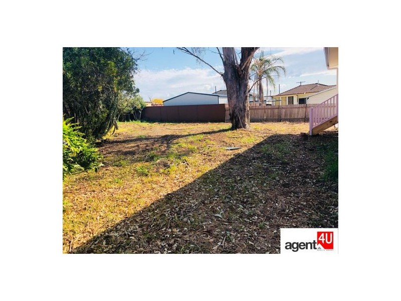 8A Inglis Ave, St Marys NSW 2760