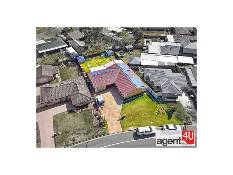 35 John Batman Avenue, Werrington County NSW 2747