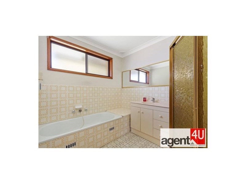 9 Pankle Street, South Penrith NSW 2750