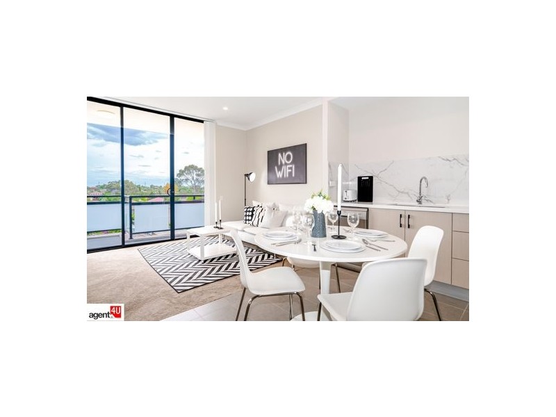 255/25-31 Hope Street, Penrith NSW 2750