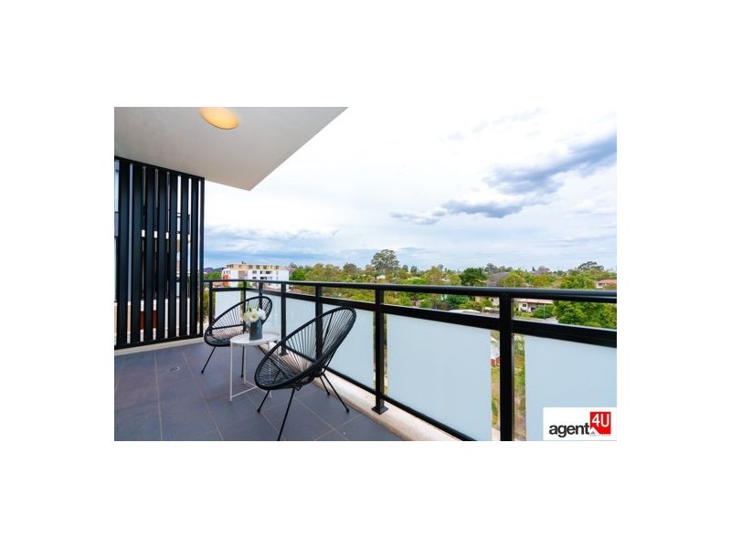 255/25-31 Hope Street, Penrith NSW 2750