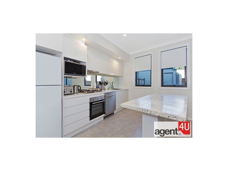 136 Lord Sheffield Cct, Penrith NSW 2750