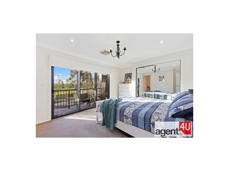 136 Lord Sheffield Cct, Penrith NSW 2750