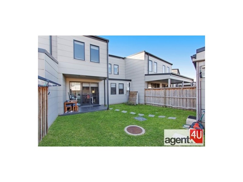 136 Lord Sheffield Cct, Penrith NSW 2750