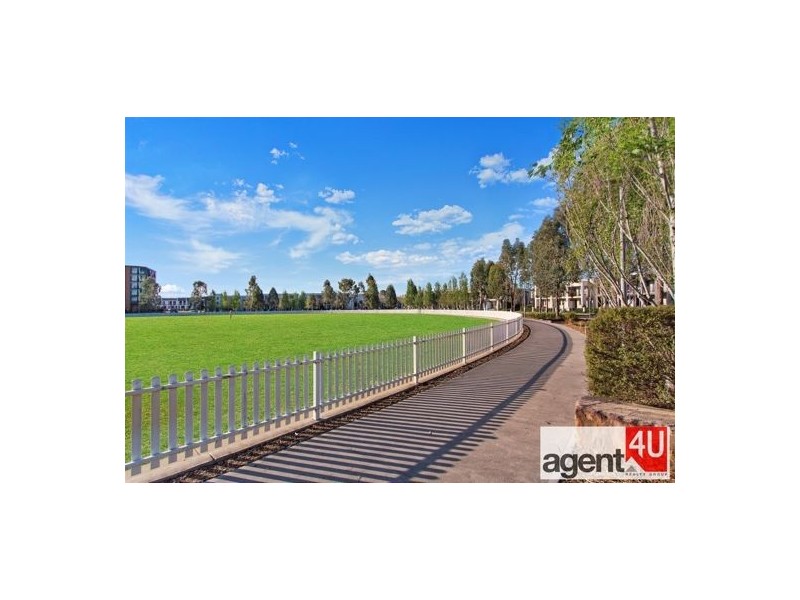 136 Lord Sheffield Cct, Penrith NSW 2750