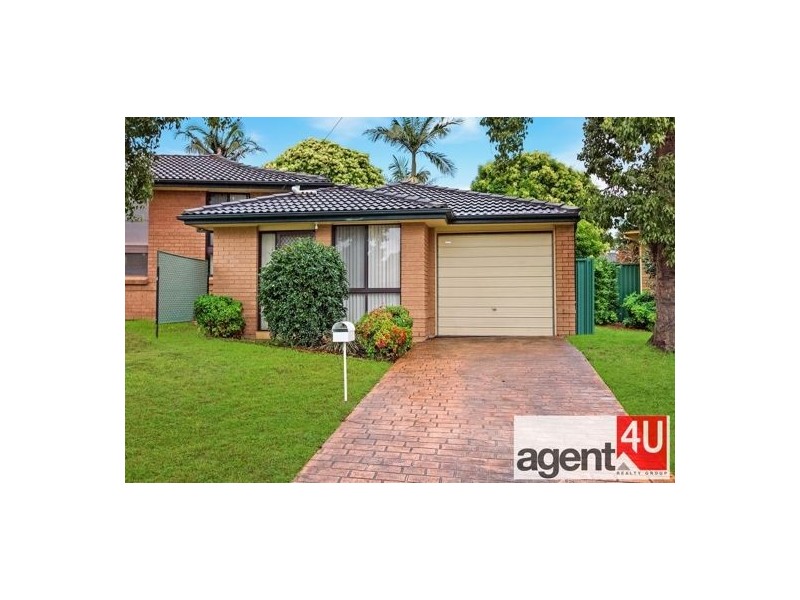 2/3 Tea Tree Glen, Jamisontown NSW 2750