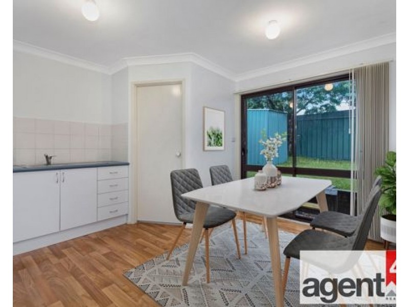 2/3 Tea Tree Glenn, Jamisontown NSW 2750