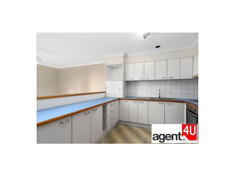 10/6 Stapley Street, Kingswood NSW 2747