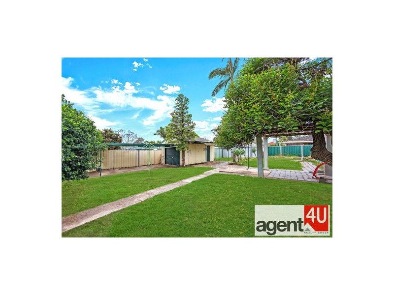 70 College Street, Cambridge Park NSW 2747