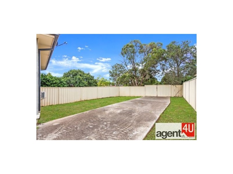 20 Peppermint Crescent, Kingswood NSW 2747