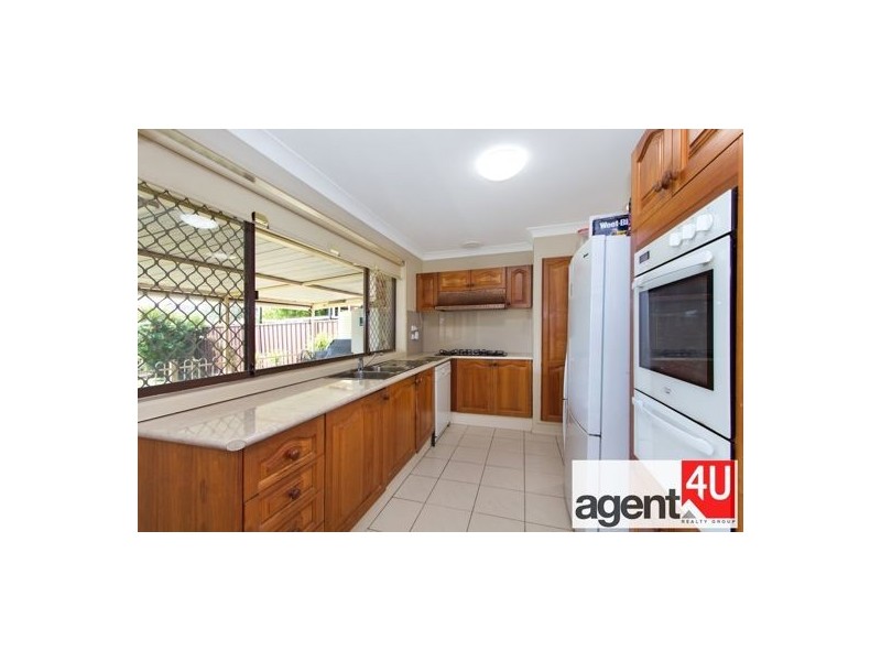 11 Bungalow Parade, Werrington Downs NSW 2747