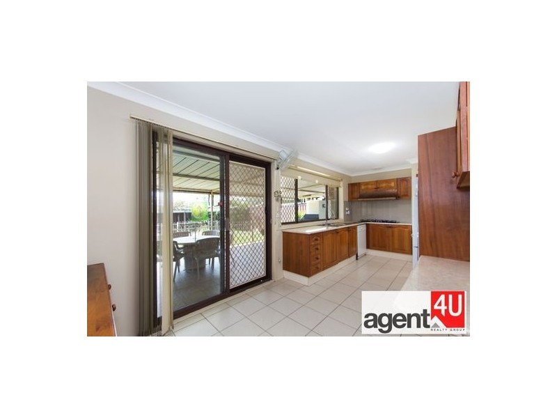 11 Bungalow Parade, Werrington Downs NSW 2747