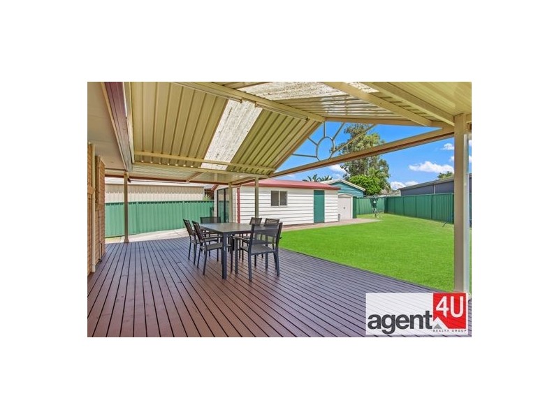 7 Settlers Glen, Werrington Downs NSW 2747