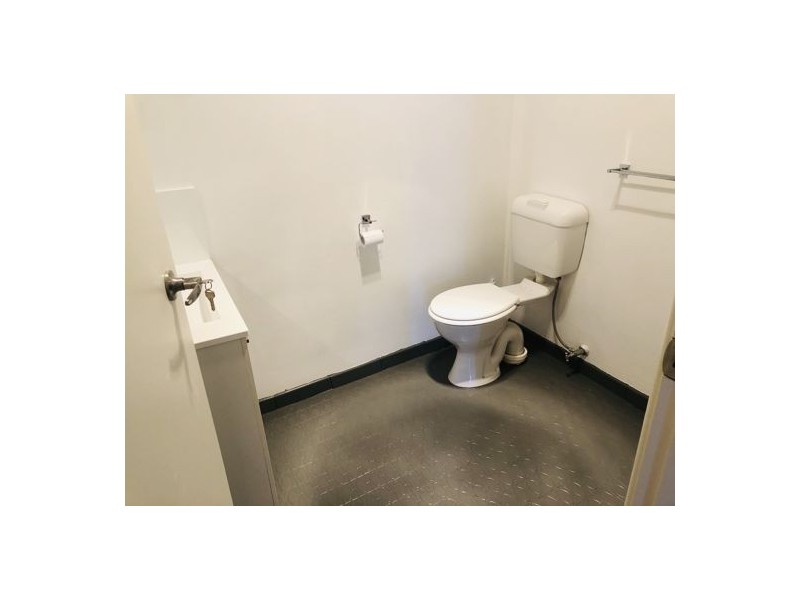 70 College Street, Cambridge Park NSW 2747