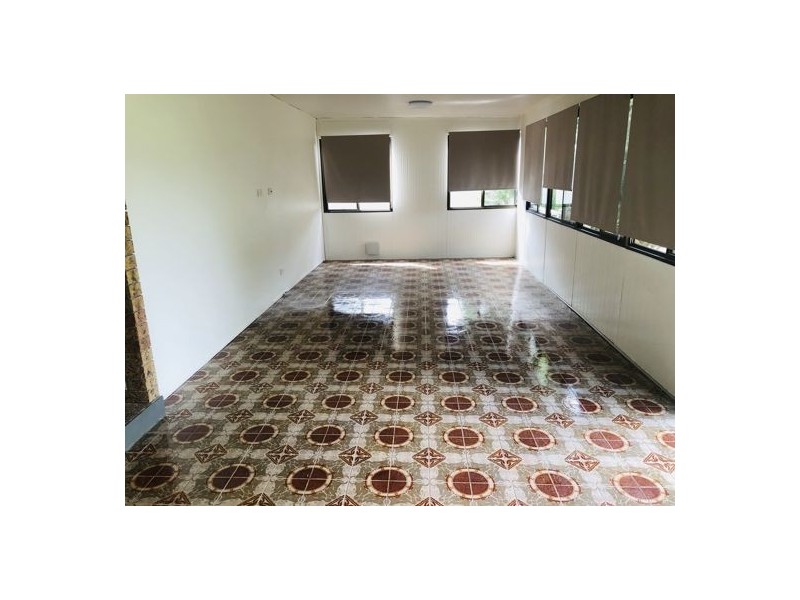 70 College Street, Cambridge Park NSW 2747