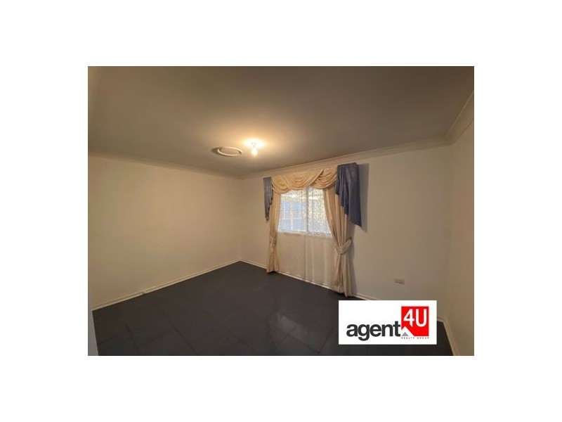 41 Waterfall Crescent, Cranebrook NSW 2749