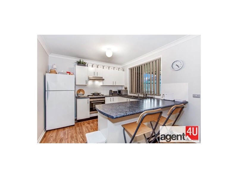 37 Harwood Circuit, Glenmore Park NSW 2745