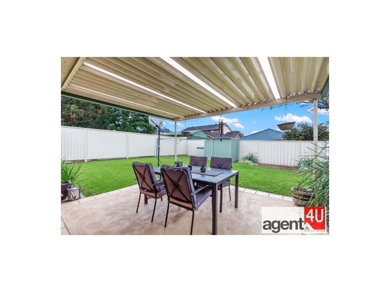 37 Harwood Circuit, Glenmore Park NSW 2745