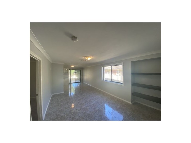 2/88 Woodriff Street, Penrith NSW 2750