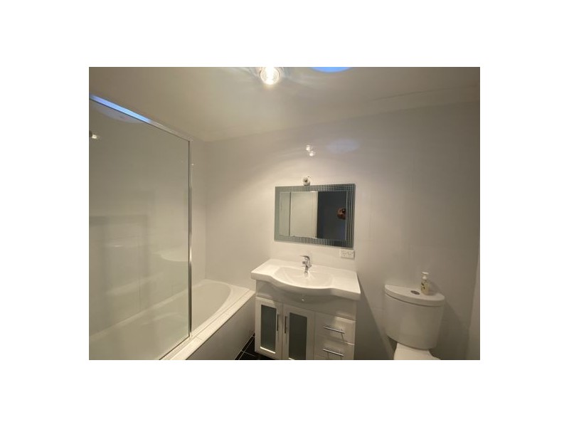 2/88 Woodriff Street, Penrith NSW 2750