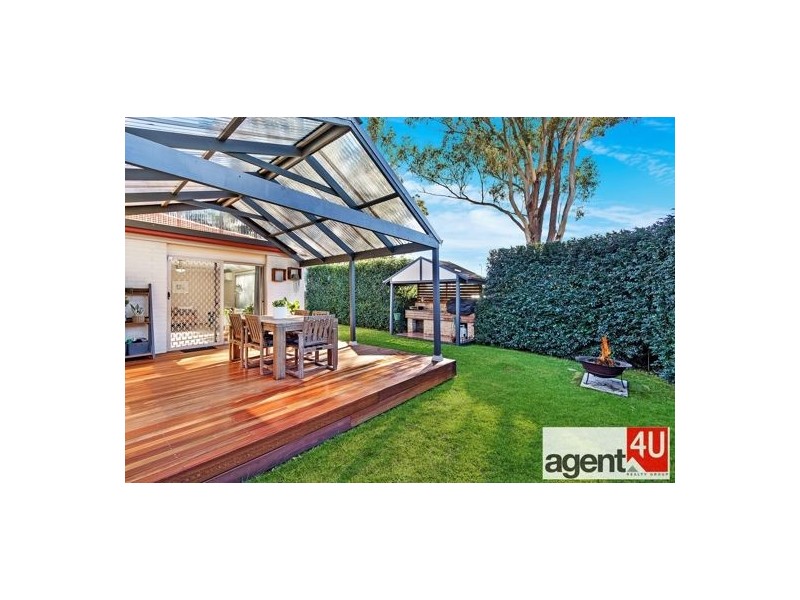 11 Marrett Way, Cranebrook NSW 2749