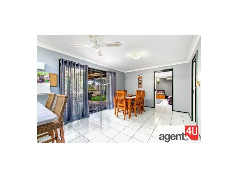 14 Mount Close, Cranebrook NSW 2749