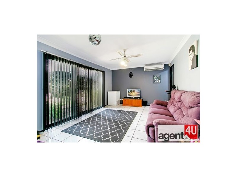 14 Mount Close, Cranebrook NSW 2749