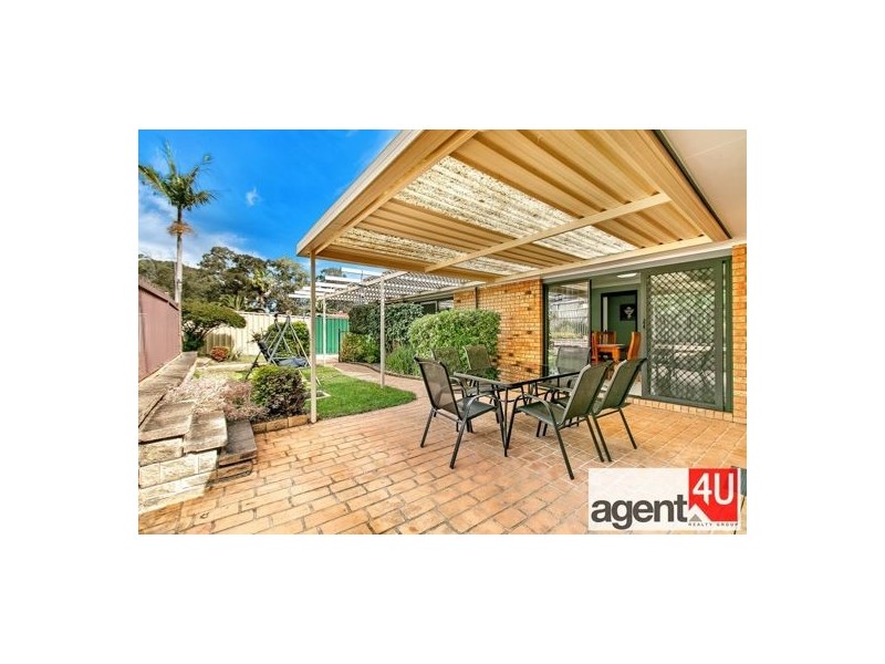 14 Mount Close, Cranebrook NSW 2749