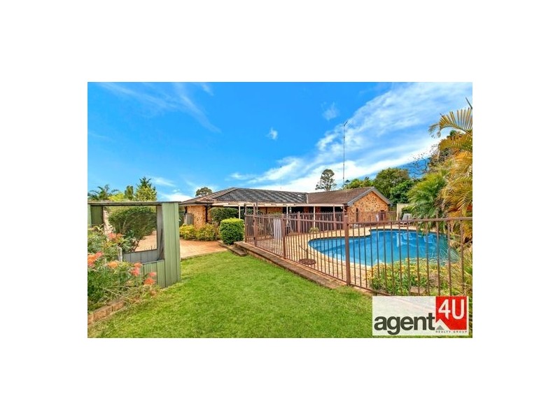 14 Mount Close, Cranebrook NSW 2749