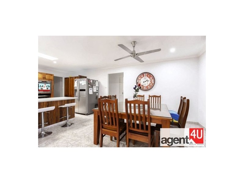 6 Redwood Place, Claremont Meadows NSW 2747