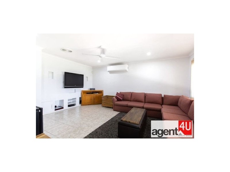 6 Redwood Place, Claremont Meadows NSW 2747