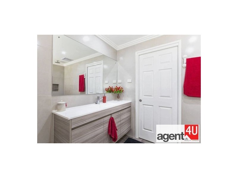 6 Redwood Place, Claremont Meadows NSW 2747