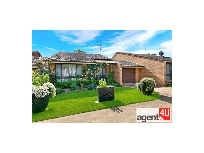 4/25 Barlow Street, Cambridge Park NSW 2747